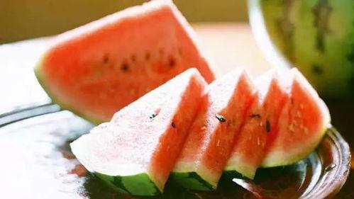 大饼哥吃贝贝瓜视频,现场直播甜蜜滋味