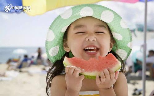 中国女人吃瓜视频大全,趣味视频大盘点