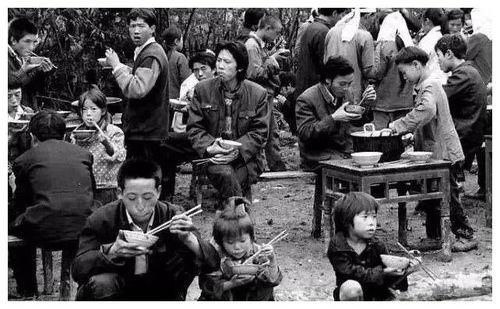 七十年代下乡吃瓜视频,那段难忘的吃瓜岁月