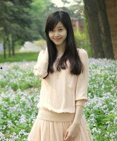 清华校花吃瓜视频大全,全网热议！